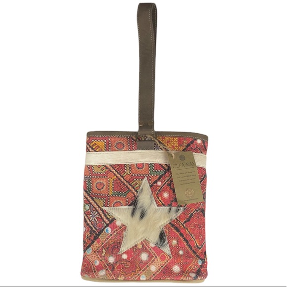 NEW Clea Ray Double Wine Leather Trim Patterned Fabric Bag With Star - Picture 2 of 7